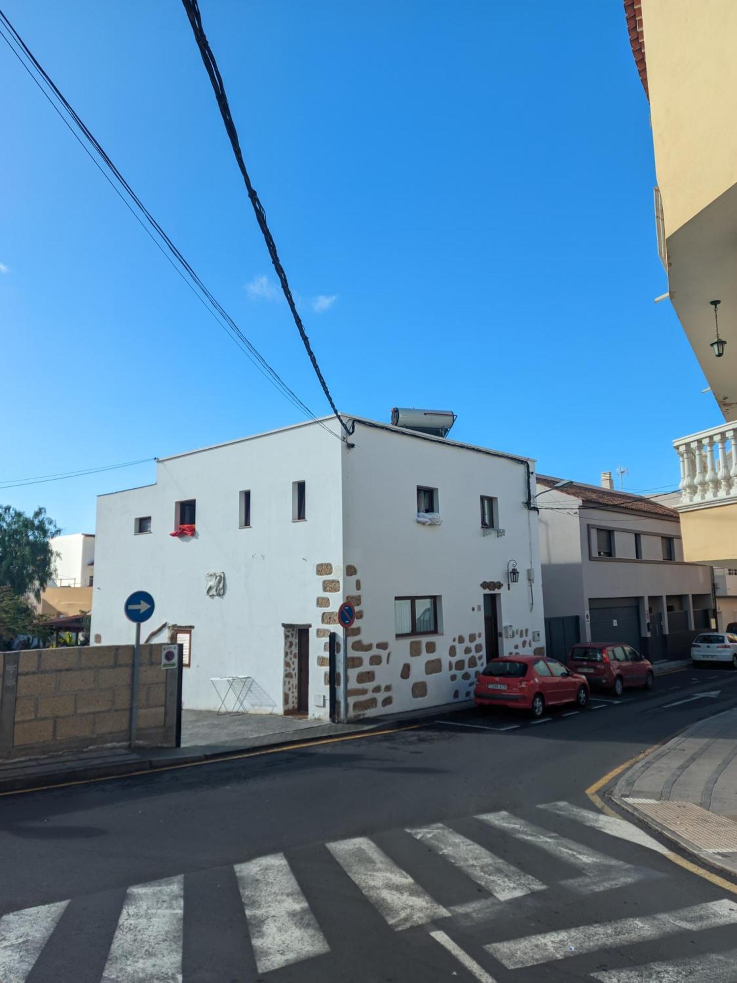 Casa Roberta Apartment Арона Екстериор снимка