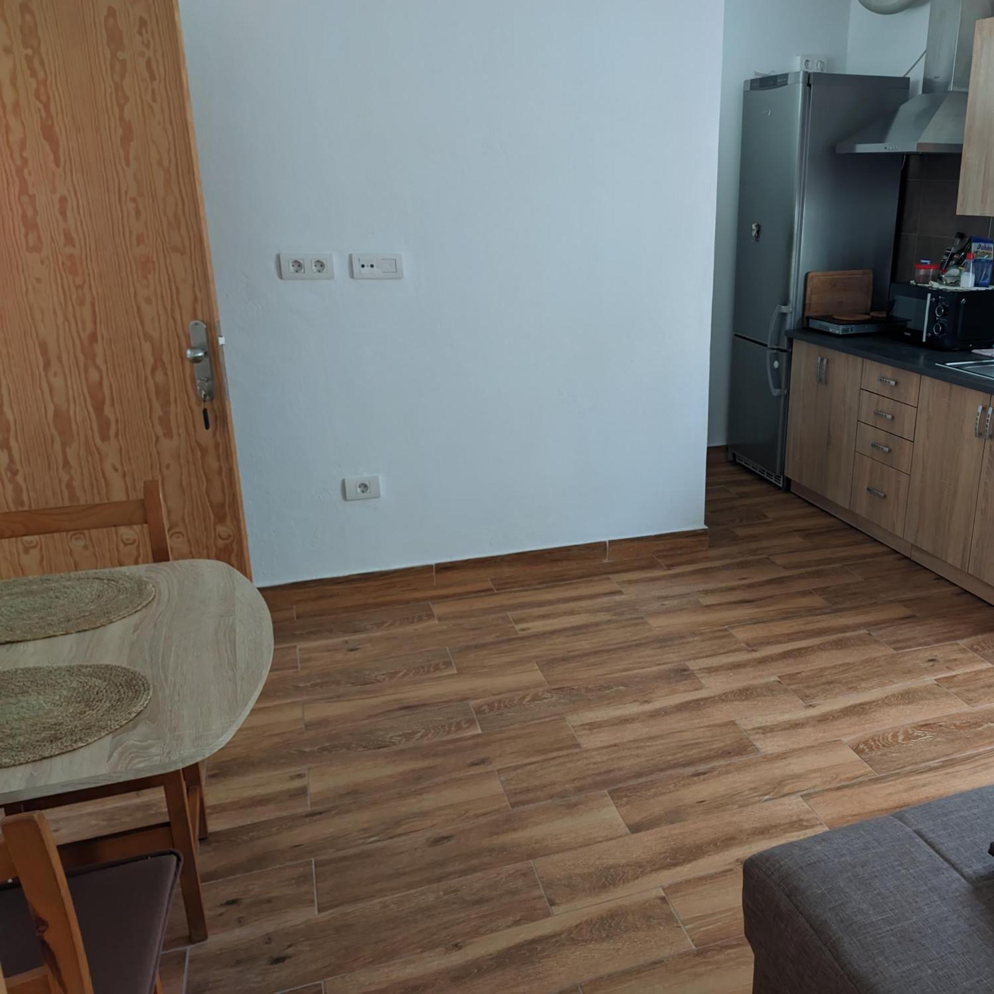 Casa Roberta Apartment Арона Екстериор снимка